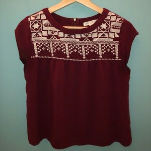Women’s MAROON top!
